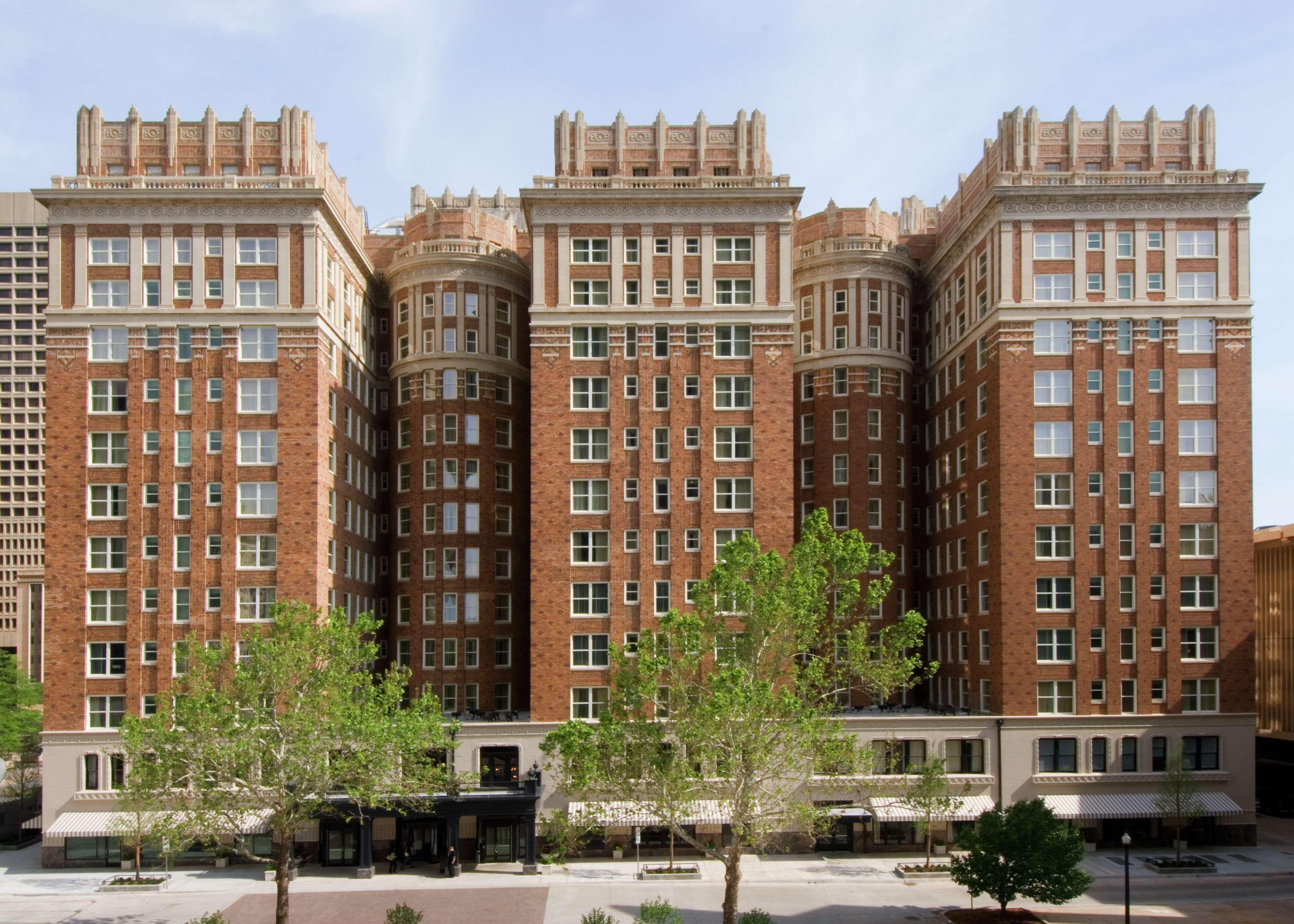 The Skirvin Hilton Oklahoma City Hotel Exterior photo